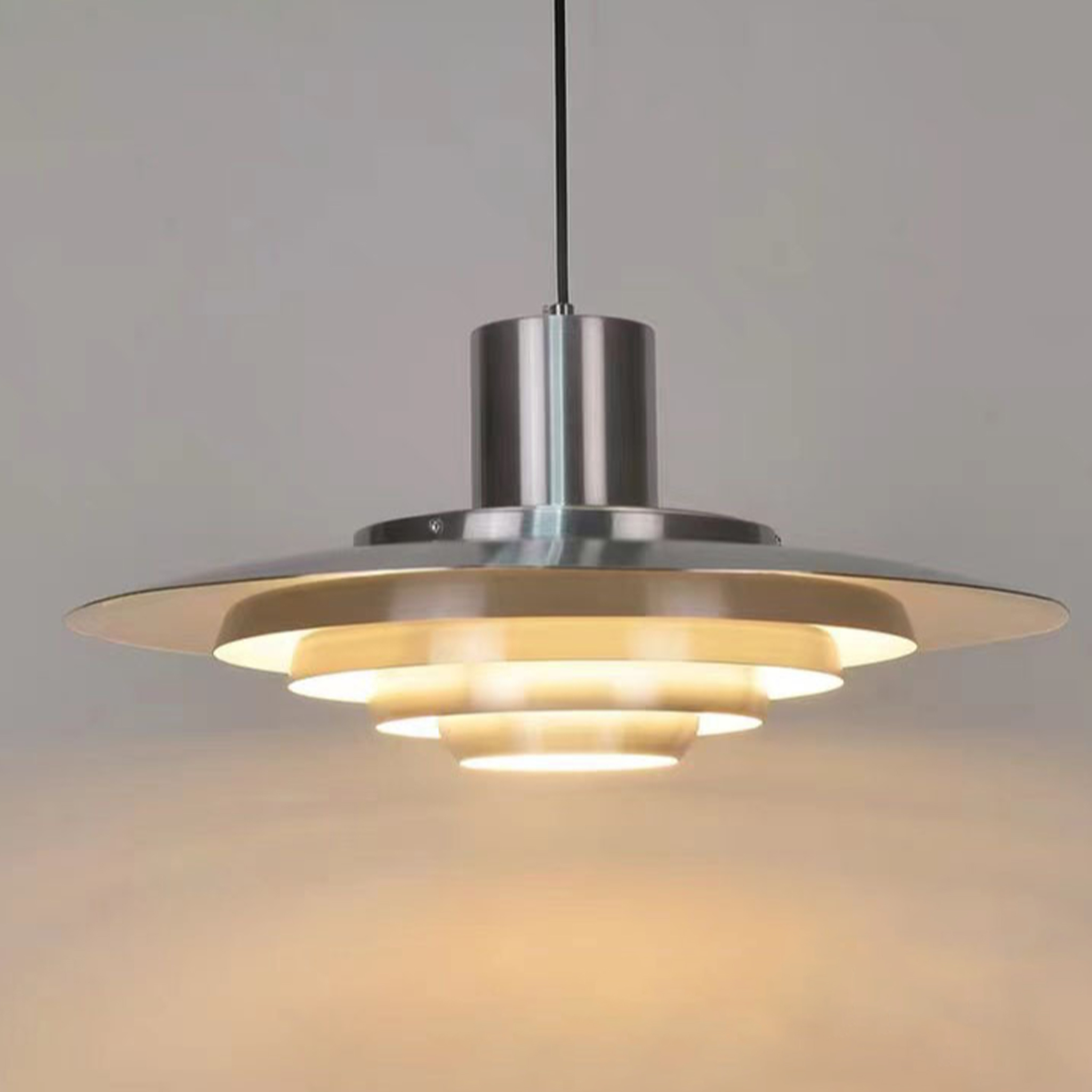 Luminária Pendente Nórdica de  - Commercial Kitchen Island avaliação e preço